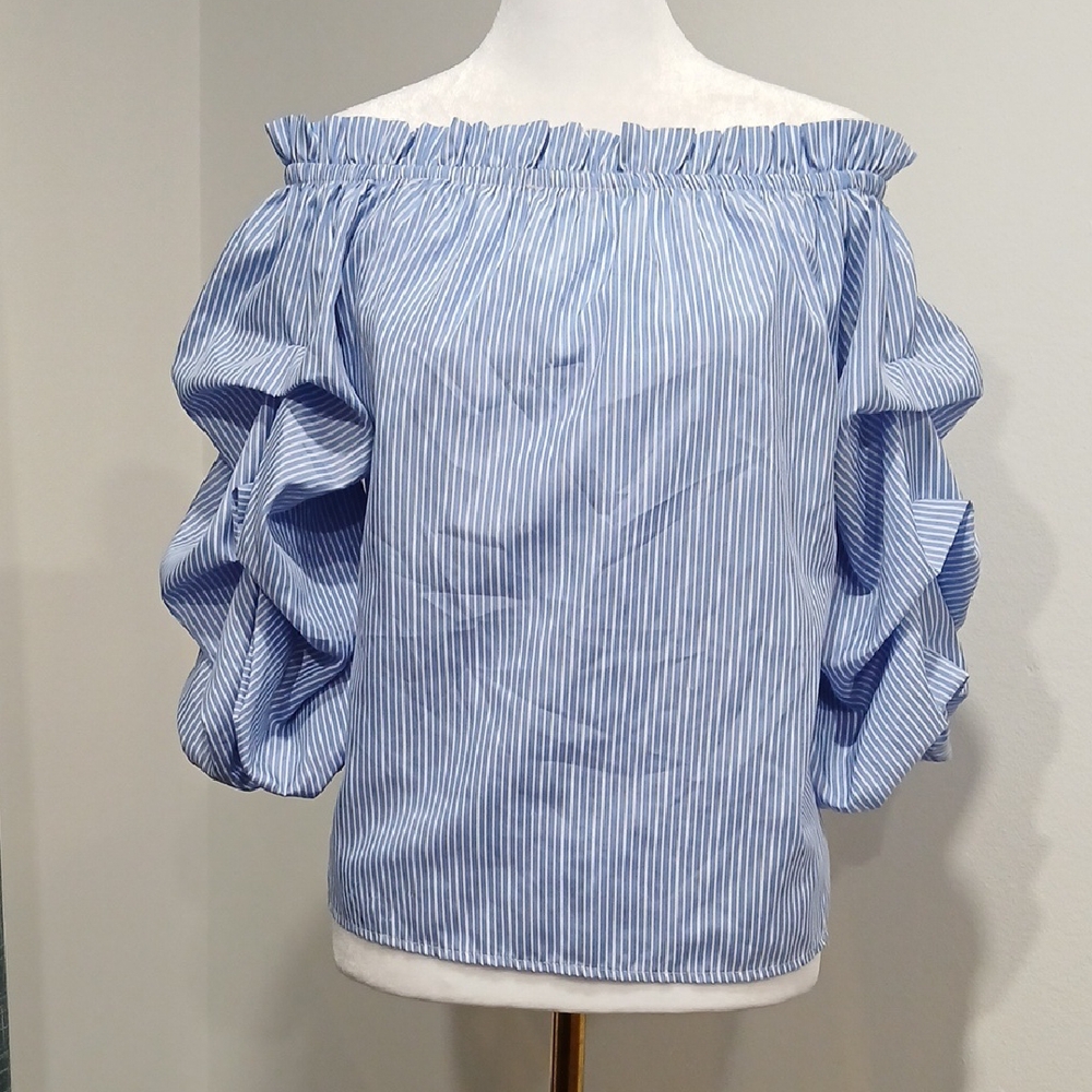 Forever 21 Blue Ruffled Blouse